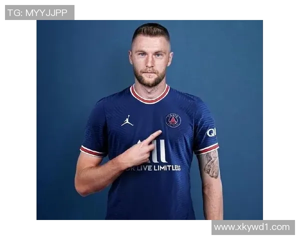 足球明星劳塔罗关键时刻失误引发球迷热议赛场表现备受关注 足球明星劳塔罗关键时刻失误引发球迷热议赛场表现备受关注